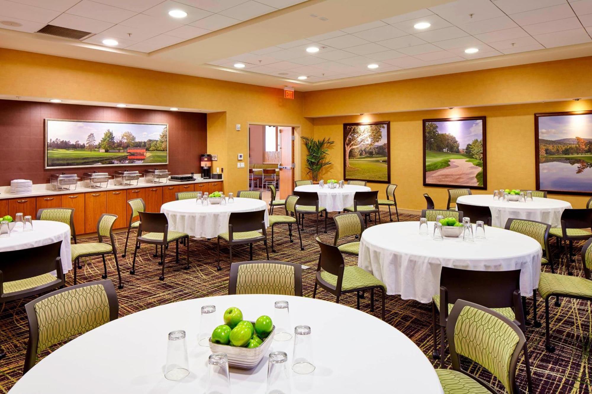 Springhill Suites By Marriott Pittsburgh Latrobe Zewnętrze zdjęcie