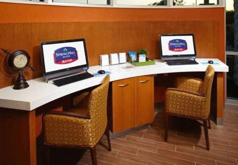 Springhill Suites By Marriott Pittsburgh Latrobe Zewnętrze zdjęcie